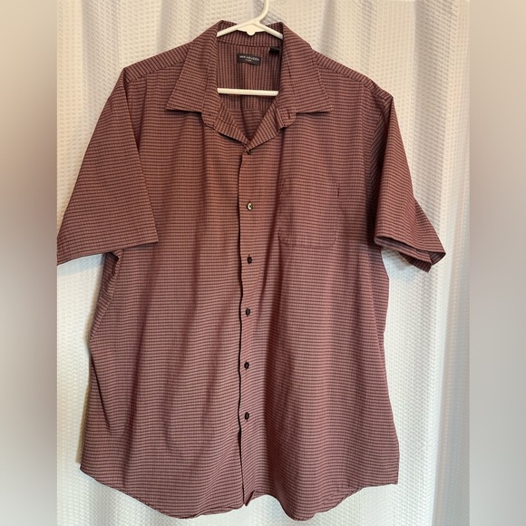 Van Heusen Red Small Checkered Short Sleeve Button Down Shirt Size XL - Picture 1 of 5